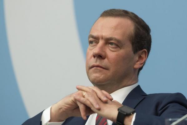 Dimitri Medvedev vorbeşte despre războiul dintre Rusia şi Ucraina