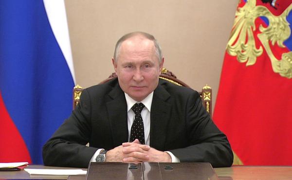 Starea mintală a lui Vladimir Putin provoacă temeri în Occident: ”Este singur. Nu-i mai ascultă nici pe oligarhi”