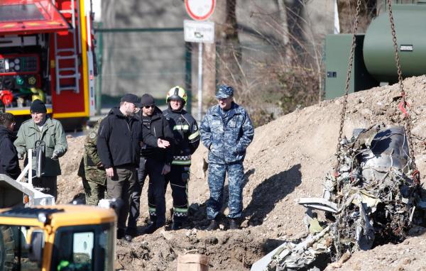 Drona care a traversat România şi s-a prăbușit în Zagreb transporta o bombă de 120 kg, anunţă oficialii croaţi. Analiştii militari îi contrazic