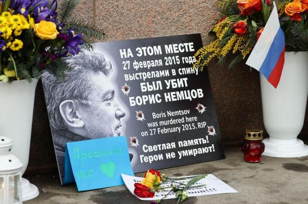 Boris Nemțov, împușcat la Moscova în 2015, a fost urmărit timp de un an înainte de a fi asasinat de către un agent FSB