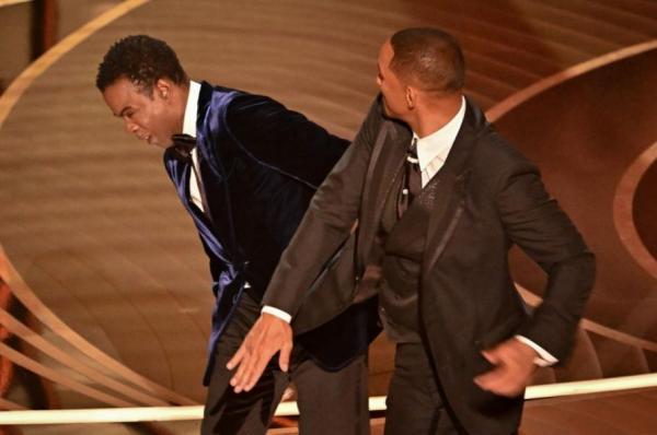 Chris Rock, prima reacţie după palma primită de la Will Smith la gala Oscar: "Încă analizez situaţia"