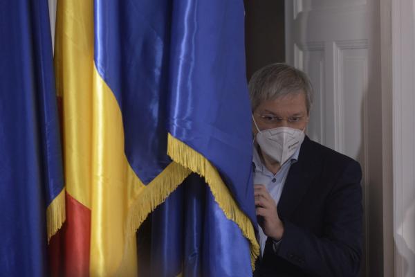Dacian Cioloș a demisionat de la conducerea USR pe 7 februarie 2022