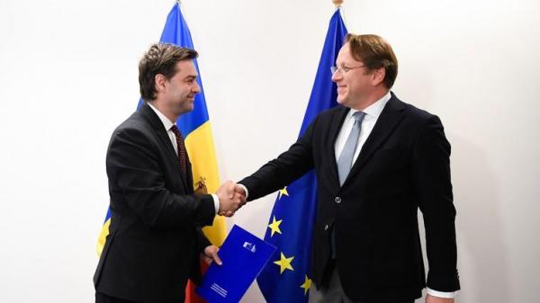 Republica Moldova a primit chestionarul de aderare la UE. Iohannis: România îi este alături şi îi oferă tot sprijinul