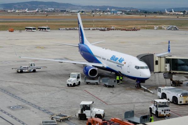 Cursa aeriană Blue Air pentru Lisabona s-a întors pe Aeroportul Henri Coandă