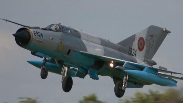 Vasile Dîncu: "Activitatea de zbor cu aeronavele MiG-21 LanceR se reia pentru aproximativ un an"