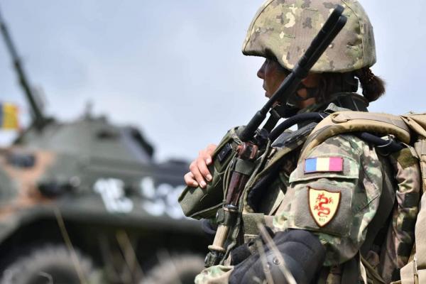 Armata Română face angajări. Ce salarii oferă MApN și care este numărul posturilor disponibile pe județe și în București