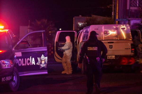 "Asta nu e justiţie, este barbarie". Un mexican a fost scos din maşina poliţiei, bătut şi ars de viu de 200 de oameni: era acuzat că voia să răpească minori