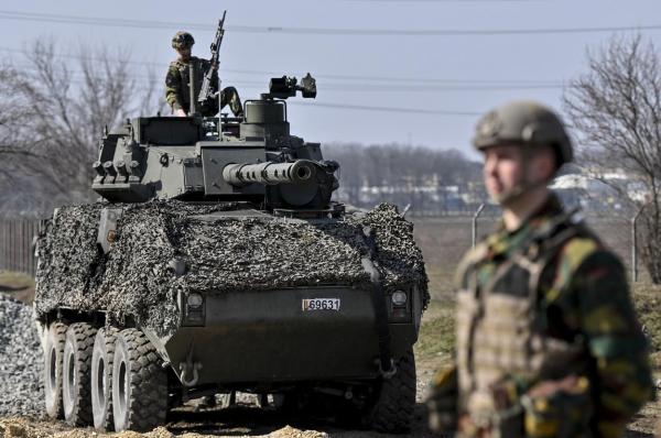 NATO va desfăşura forţe şi echipamente prepoziţionate pe flancul estic