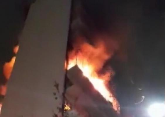 Cinci morţi şi 35 de răniţi în Argentina, într-un incendiu într-un bloc cu 14 etaje în centrul Buenos Aires
