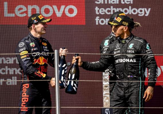 Formula 1: Verstappen câştigă în Franţa, după abandonul de pe primul loc al lui Leclerc