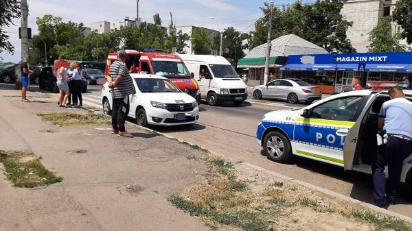 Un șofer drogat a spulberat trei fete de 15 ani, pe o trecere de pietoni din Galați. Bărbatul consumase cocaină