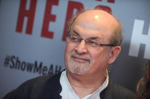 Scriitorul Salman Rushdie