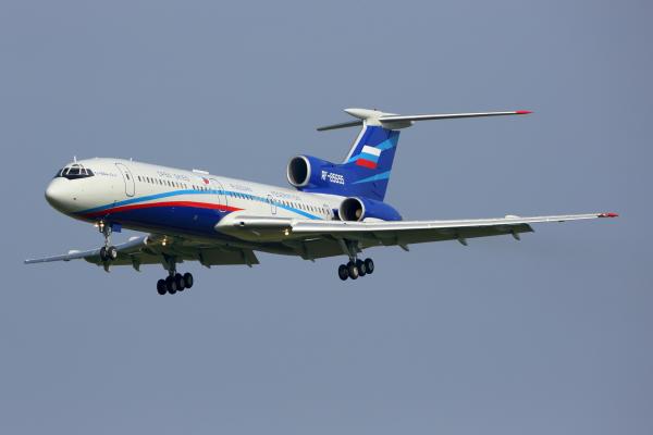Rușii încep să-şi dezmembreze avioanele pentru piese de schimb. Nu le mai pot cumpăra din străinătate din cauza sancțiunilor