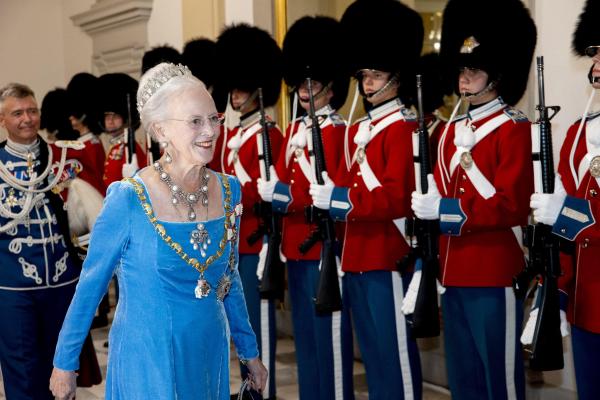 Regina Margrethe a Danemarcei, diagnosticată cu COVID după ce a participat la înmormântarea Reginei Elisabeta a II-a