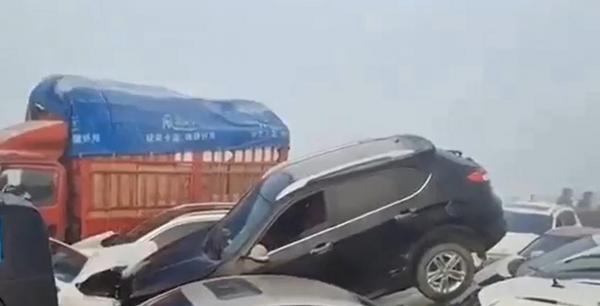 17 morți și peste 20 de răniți, după ce un camion a lovit un cortegiu funerar în provincia Jiangxi din estul Chinei