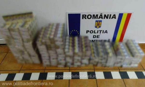 Un şofer bulgar, cercetat penal, după ce a fost prins cu 600 de pachete de ţigări ascunse în bagaje, în Giurgiu