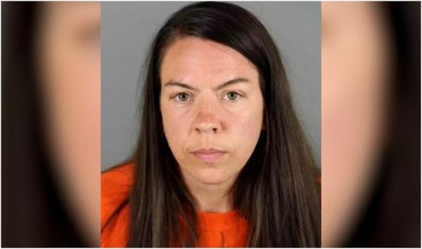 O femeie din SUA și-a ucis prietena, după ce i-a turnat picături de ochi în băutură ca să-i fure banii. A făcut apoi să pară o sinucidere
