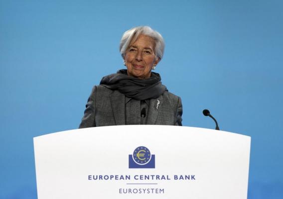 Christine Lagarde,șefa BCE: "Nu trebuie în niciun caz să lăsăm garda jos. Nu discutăm deloc despre reducerea dobânzilor"