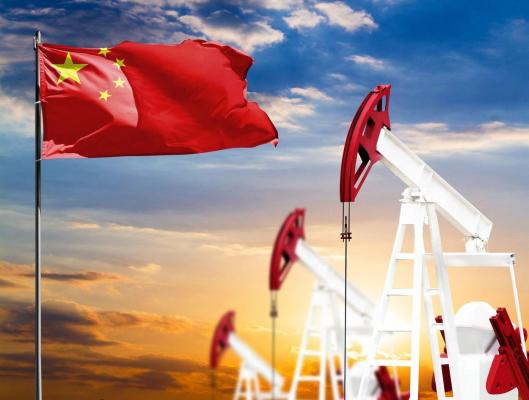 China ar putea forța OPEC+ să-și crească producția. AIE estimează că jumătate din creşterea cererii globale de petrol să se datoreze chinezilor