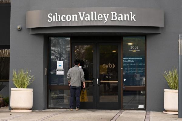 Cel mai mare faliment din 2008 încoace. Silicon Valley Bank a fost închisă, băncile sunt în pierdere la nivel mondial