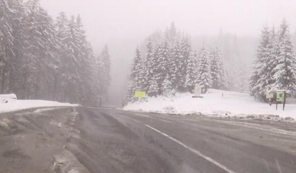 Meteo: Vreme severă în România, până joi seară. ANM anunță ploi, lapoviță și ninsori, la munte se va depune strat nou de zăpadă
