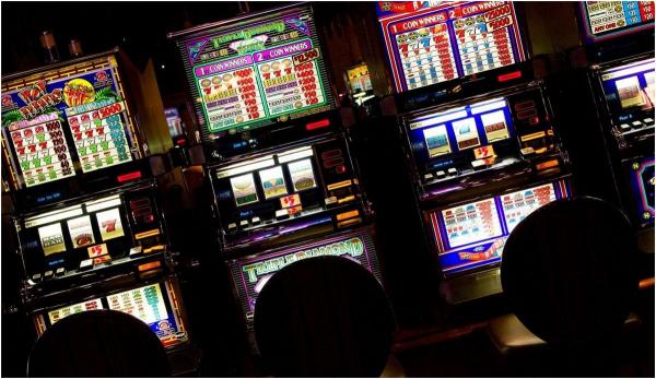 Decizie radicală luată de Superbet, înainte de votarea legii privind jocurile de noroc, în Parlament