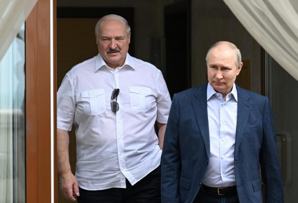 "Dacă Rusia se prăbuşeşte, vom muri cu toţii!". Avertismentul lui Aleksandr Lukaşenko