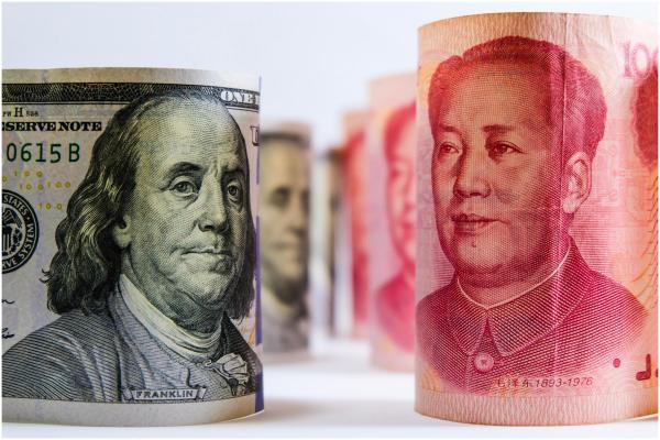 Băncile din China vând dolari și cumpără yuani pentru a opri deprecierea monedei naționale