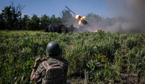 Cele cinci principii ale Ucrainei pentru folosirea munițiilor cu dispersie. Precizările Ministerului Apărării