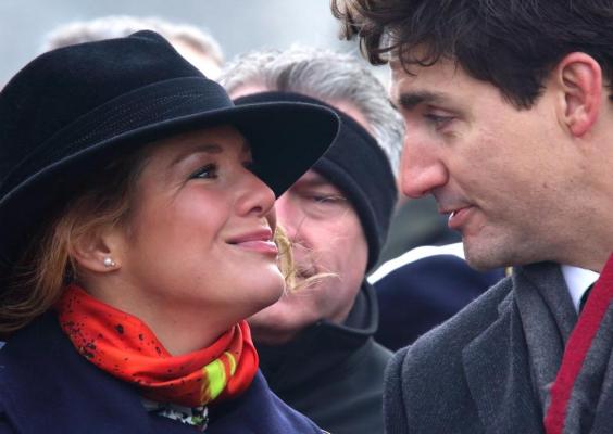Premierul Canadei și-a anunțat despărțirea de soția sa, după 18 ani. Justin și Sophie Trudeau au trei copii