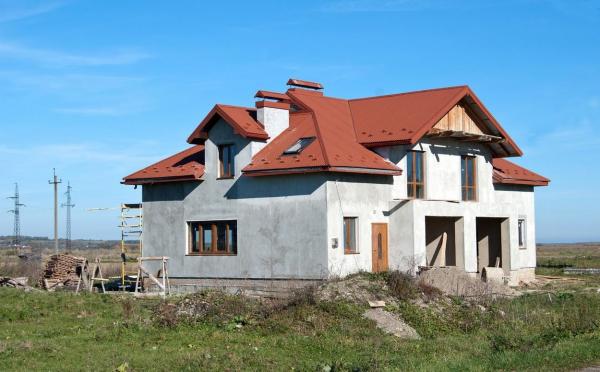 Oraşul din România unde primăria oferă terenuri de 500 mp gratis pentru case. Ce condiţii trebuie să îndeplinească