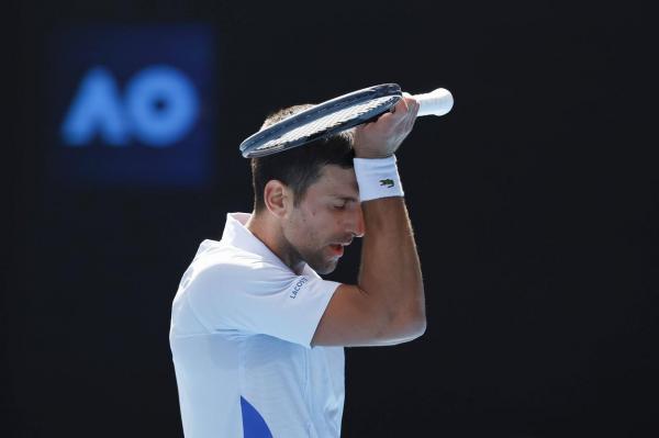 Novak Djokovic, după ce a fost învins de Sinner: "Am fost şocat de nivelul meu”. A pierdut primul meci la Melbourne după 2018
