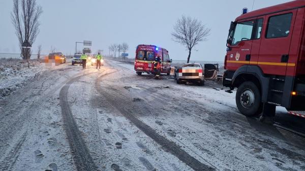 Accidentul mortal de pe E85 a fost provocat de un șofer de TIR. Bărbatul a pierdut controlul volanului și a ucis un tânăr de 23 de ani din Suceava