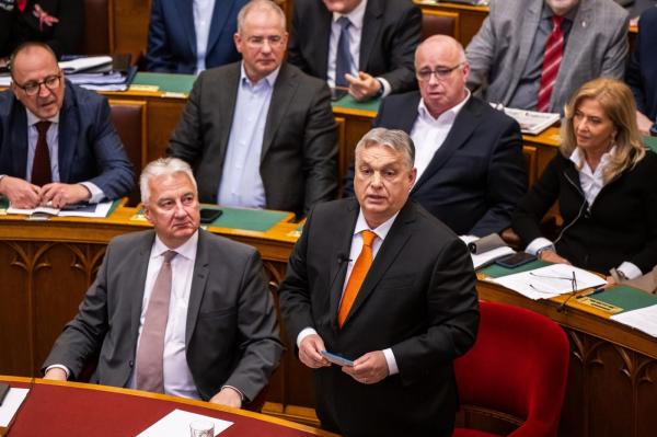 Ungaria aprobă aderarea Suediei la NATO