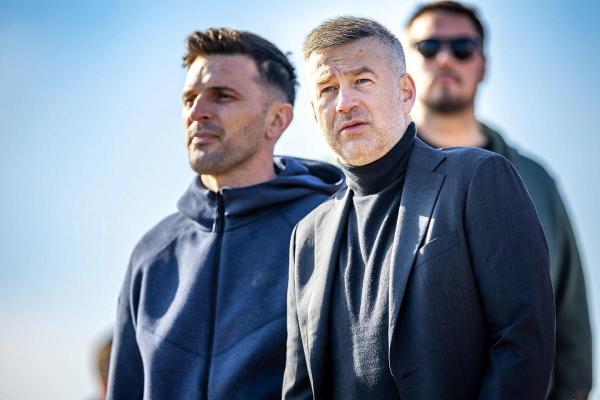 Edi Iordănescu, antrenorul naţionalei de fotbal a României, caută să pregătească în cele mai mici detalii participarea la Euro 2024
