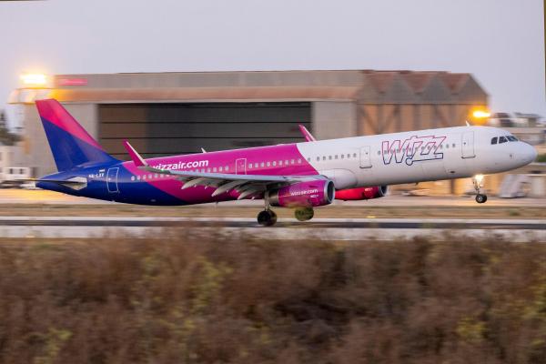 Wizz Air lansează zboruri noi către o destinaţie de vis. Biletele pornesc de la 199 de lei