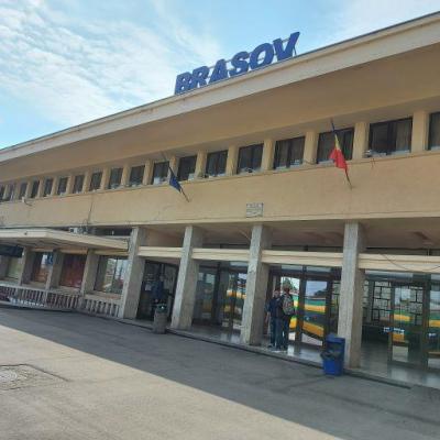 14 trenuri CFR, pe regionala Brașov, anulate în weekend din cauza lipsei mecanicilor. Măsura se aplică din 27 aprilie