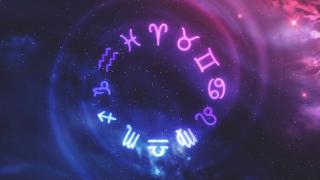 Horoscop 19 aprilie 2024. Zodiile care  încearcă să fugă de un conflict în dragoste