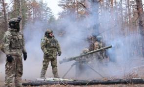 Ruşii măresc breşa din apărarea ucraineană în Doneţk. Panicaţi, comandanţii ucraineni au aruncat în luptă cea mai slabă brigadă