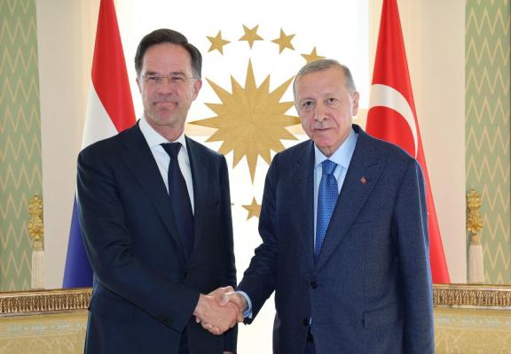 Turcia îl sprijină pe Rutte pentru funcţia de secretar general al NATO. Încă o lovitură pentru Klaus Iohannis