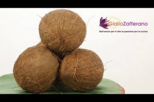 Video util! Cum să deschizi o nucă de cocos în mai puțin de 5 MINUTE