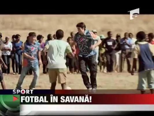 Fotbal in savana! Messi, Drogba, Kaka si Henry.