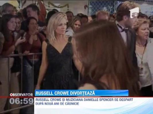 Russell Crowe si Danielle Spencer divorteaza