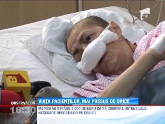 Medicii de la Spitalul de Urgenta din Timisoara si-au cumparat singuri ustensilele necesare operatiilor pe creier