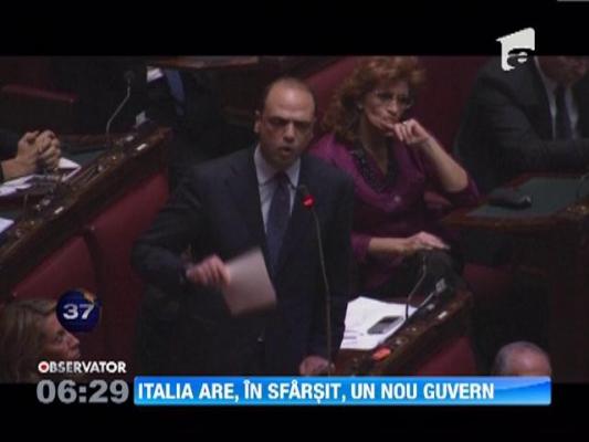 Prim-ministrul italian de stanga, Enrico Letta, depune astazi juramantul