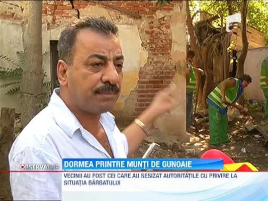 Un barbat din Bucuresti si-a transformat casa si curtea intr-un groapa de gunoi
