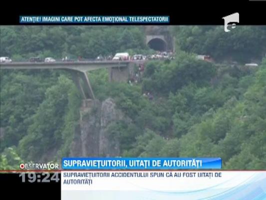 Supravieţuitorii accidentului din Muntenegru încă aşteaptă ajutor de la autorităţile române