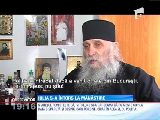 Iulia Ionescu a decis să se întoarcă la mănăstire, însoţită de tatăl său