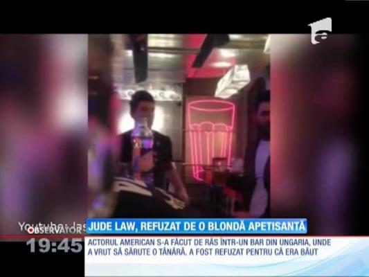Jude Law s-a făcut de râs într-un bar din Budapesta