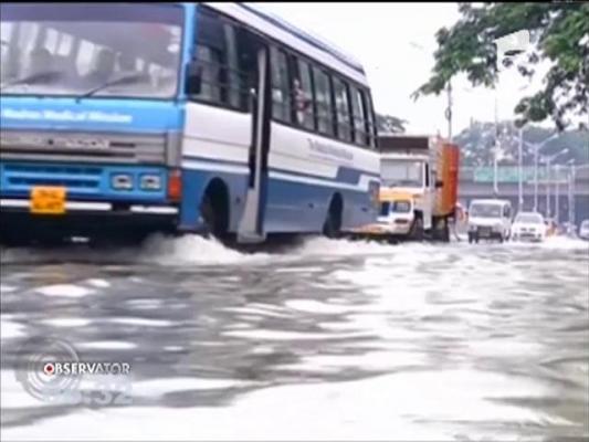 Inundații catastrofale în India. Aproape 200 de oameni au murit!